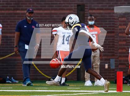 Thumbnail 3 in Signal Mountain vs Chattanooga Christian (Best of Preps Jamboree) photogallery.