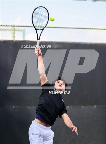Thumbnail 2 in Crespi vs. St. Francis photogallery.