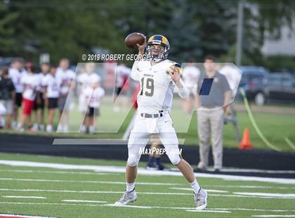 Thumbnail 1 in Marquette @ Muskego photogallery.