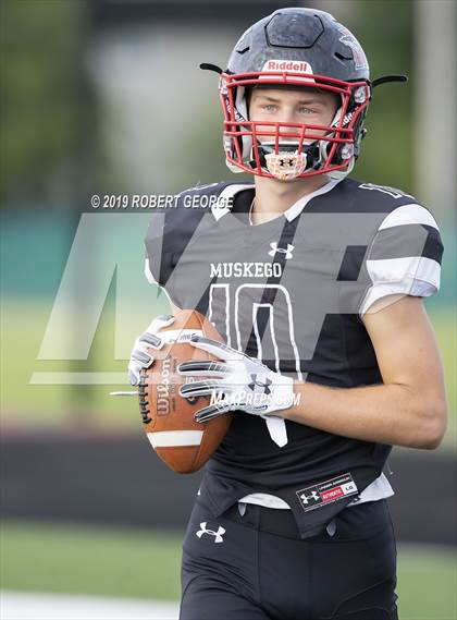 Thumbnail 3 in Marquette @ Muskego photogallery.