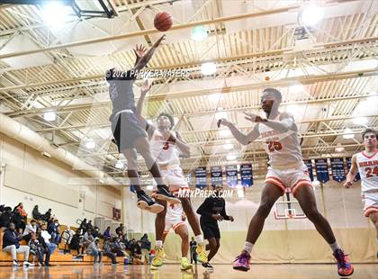 Thumbnail 1 in Catholic-B.R. vs Hahnville (Country Day Classic) photogallery.