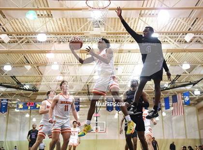 Thumbnail 1 in Catholic-B.R. vs Hahnville (Country Day Classic) photogallery.