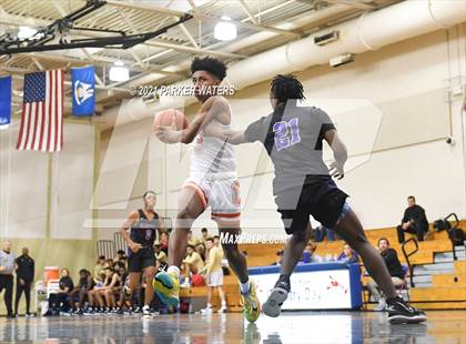 Thumbnail 1 in Catholic-B.R. vs Hahnville (Country Day Classic) photogallery.