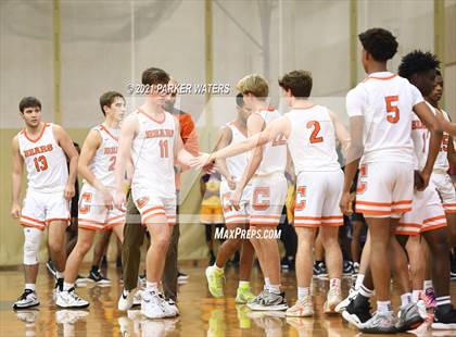Thumbnail 3 in Catholic-B.R. vs Hahnville (Country Day Classic) photogallery.