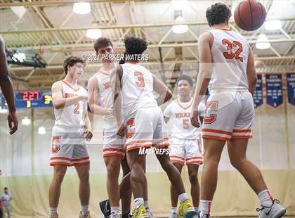 Thumbnail 3 in Catholic-B.R. vs Hahnville (Country Day Classic) photogallery.