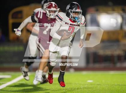 Thumbnail 1 in E.D. White vs. St. Michael (LHSAA Division II Select Regional) photogallery.