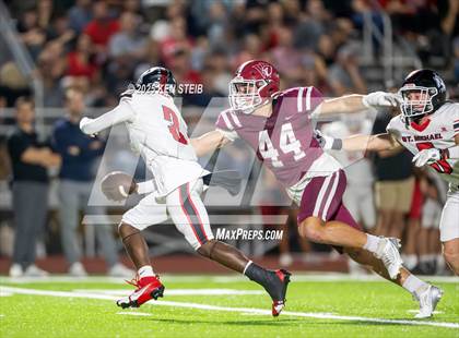 Thumbnail 3 in E.D. White vs. St. Michael (LHSAA Division II Select Regional) photogallery.