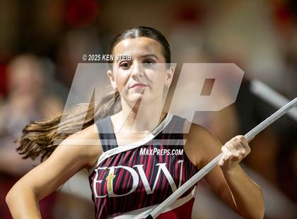 Thumbnail 2 in E.D. White vs. St. Michael (LHSAA Division II Select Regional) photogallery.