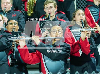 Thumbnail 3 in E.D. White vs. St. Michael (LHSAA Division II Select Regional) photogallery.