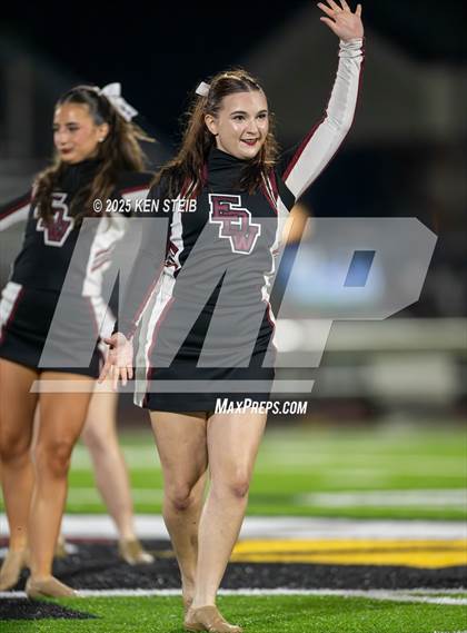 Thumbnail 2 in E.D. White vs. St. Michael (LHSAA Division II Select Regional) photogallery.