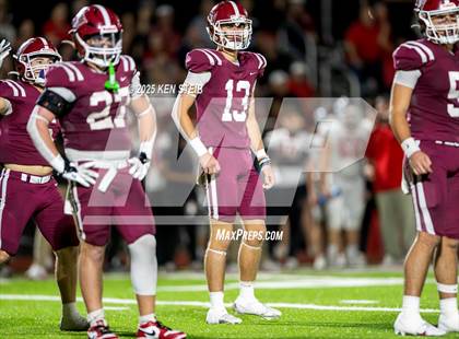 Thumbnail 2 in E.D. White vs. St. Michael (LHSAA Division II Select Regional) photogallery.