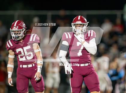 Thumbnail 1 in E.D. White vs. St. Michael (LHSAA Division II Select Regional) photogallery.