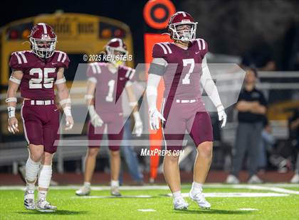 Thumbnail 3 in E.D. White vs. St. Michael (LHSAA Division II Select Regional) photogallery.