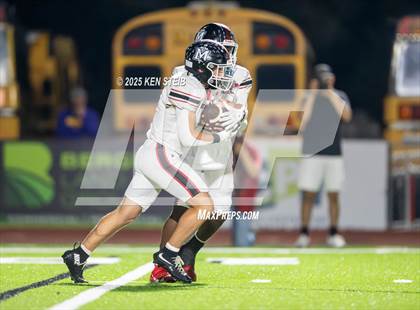 Thumbnail 1 in E.D. White vs. St. Michael (LHSAA Division II Select Regional) photogallery.