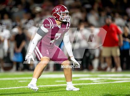 Thumbnail 1 in E.D. White vs. St. Michael (LHSAA Division II Select Regional) photogallery.