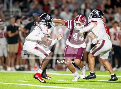 Thumbnail 2 in E.D. White vs. St. Michael (LHSAA Division II Select Regional) photogallery.