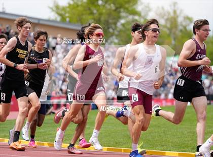 Thumbnail 2 in CHSAA Final 3A (1600 Meter) photogallery.