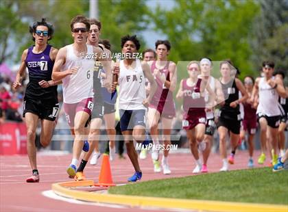 Thumbnail 2 in CHSAA Final 3A (1600 Meter) photogallery.