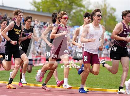 Thumbnail 3 in CHSAA Final 3A (1600 Meter) photogallery.