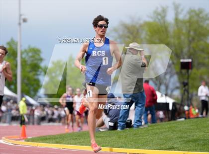 Thumbnail 3 in CHSAA Final 3A (1600 Meter) photogallery.