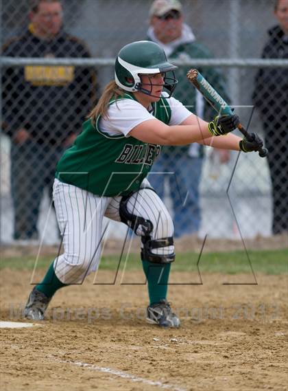 Thumbnail 2 in Lowell Catholic @ Billerica Memorial photogallery.