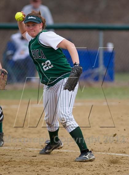 Thumbnail 3 in Lowell Catholic @ Billerica Memorial photogallery.