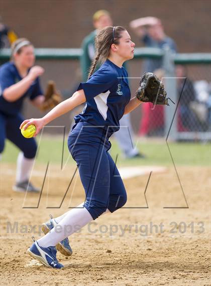 Thumbnail 3 in Lowell Catholic @ Billerica Memorial photogallery.