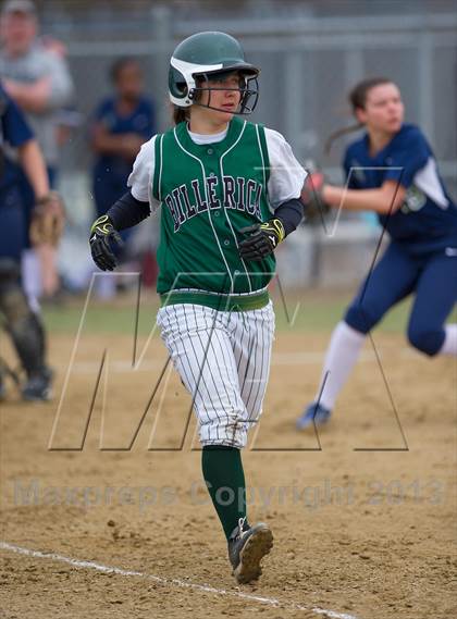Thumbnail 1 in Lowell Catholic @ Billerica Memorial photogallery.