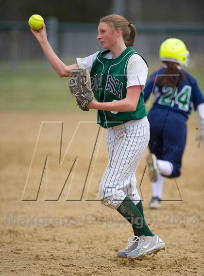 Thumbnail 1 in Lowell Catholic @ Billerica Memorial photogallery.