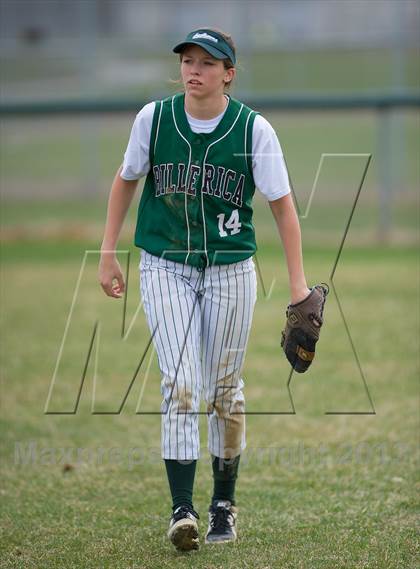 Thumbnail 2 in Lowell Catholic @ Billerica Memorial photogallery.