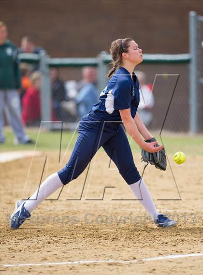 Thumbnail 2 in Lowell Catholic @ Billerica Memorial photogallery.