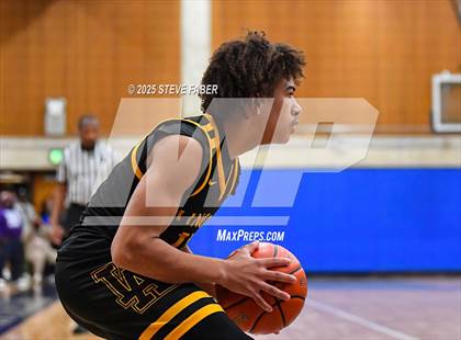 Thumbnail 2 in Lincoln @ Garfield (WIAA State 3A 2nd Round) photogallery.