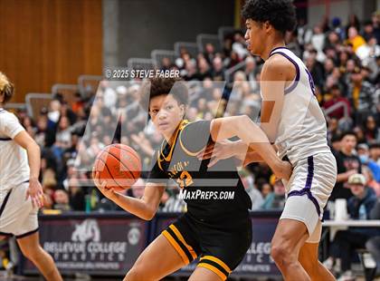 Thumbnail 2 in Lincoln @ Garfield (WIAA State 3A 2nd Round) photogallery.