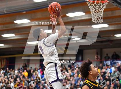 Thumbnail 3 in Lincoln @ Garfield (WIAA State 3A 2nd Round) photogallery.