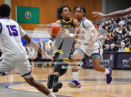 Thumbnail 1 in Lincoln @ Garfield (WIAA State 3A 2nd Round) photogallery.