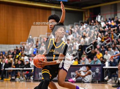 Thumbnail 1 in Lincoln @ Garfield (WIAA State 3A 2nd Round) photogallery.