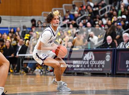 Thumbnail 1 in Lincoln @ Garfield (WIAA State 3A 2nd Round) photogallery.