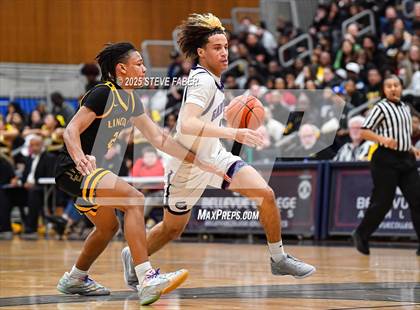 Thumbnail 3 in Lincoln @ Garfield (WIAA State 3A 2nd Round) photogallery.