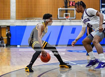 Thumbnail 3 in Lincoln @ Garfield (WIAA State 3A 2nd Round) photogallery.