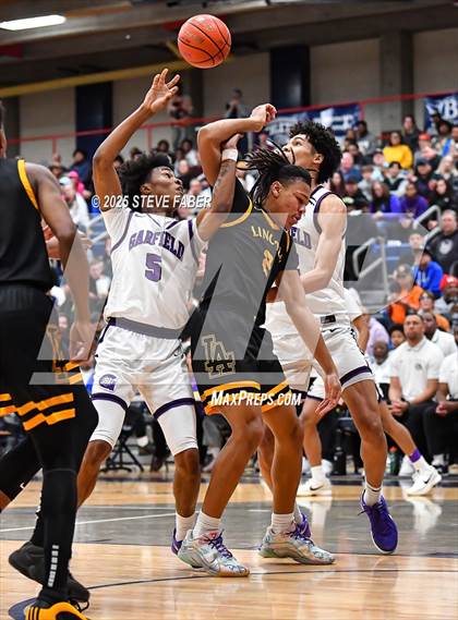 Thumbnail 2 in Lincoln @ Garfield (WIAA State 3A 2nd Round) photogallery.
