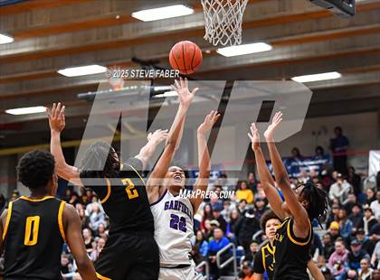 Thumbnail 2 in Lincoln @ Garfield (WIAA State 3A 2nd Round) photogallery.
