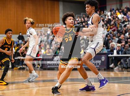 Thumbnail 3 in Lincoln @ Garfield (WIAA State 3A 2nd Round) photogallery.