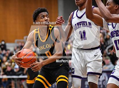 Thumbnail 3 in Lincoln @ Garfield (WIAA State 3A 2nd Round) photogallery.
