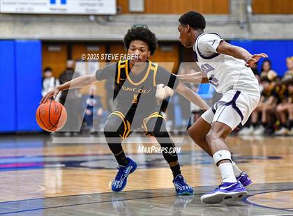 Thumbnail 2 in Lincoln @ Garfield (WIAA State 3A 2nd Round) photogallery.