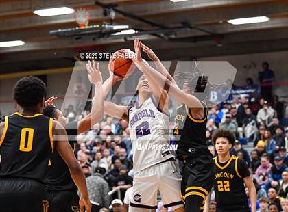 Thumbnail 3 in Lincoln @ Garfield (WIAA State 3A 2nd Round) photogallery.