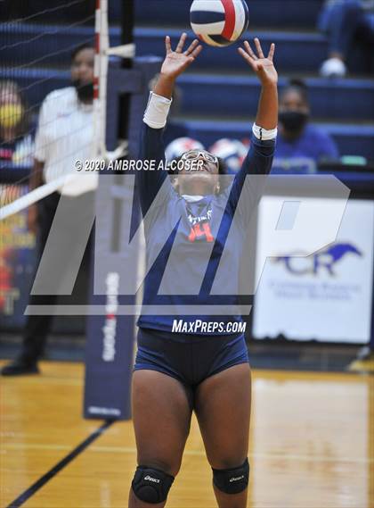 Thumbnail 1 in Cypress Springs @ Cypress Ranch photogallery.
