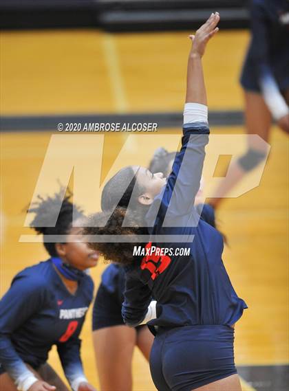 Thumbnail 1 in Cypress Springs @ Cypress Ranch photogallery.
