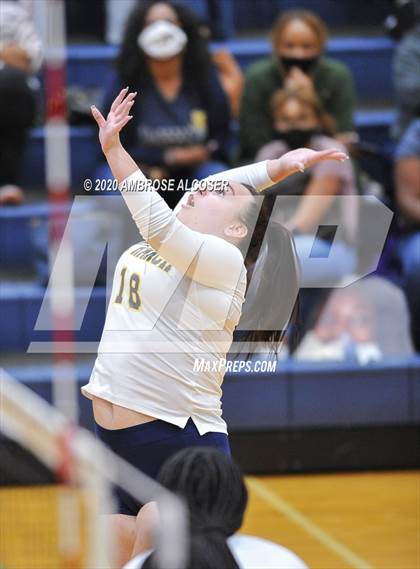 Thumbnail 1 in Cypress Springs @ Cypress Ranch photogallery.