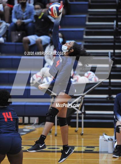 Thumbnail 3 in Cypress Springs @ Cypress Ranch photogallery.