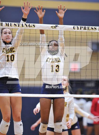 Thumbnail 2 in Cypress Springs @ Cypress Ranch photogallery.